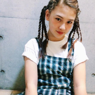 フェスにしていきたい髪型 主役級の派手可愛いヘアアレンジ Latte