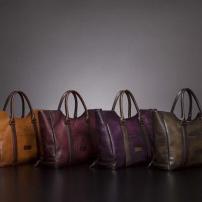 シンプルファッションなら アニエスベー Agnes B の服を おしゃれコーデ実例 Latte