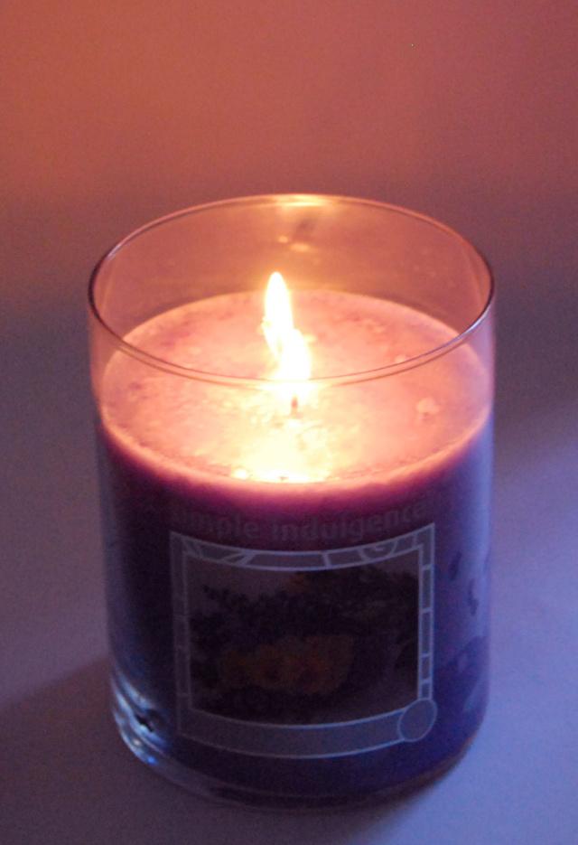 キャンドルでお部屋の雰囲気アップ アロマキャンドルの選び方 使い方 Latte