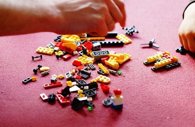 火葬時 棺に写真を入れてもいい 棺に入れるもの 入れてはいけないもの Latte